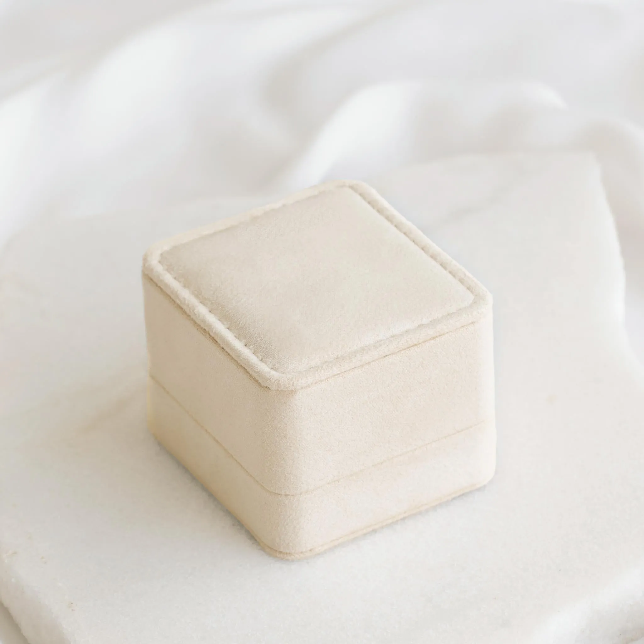 Velvet Ring Box